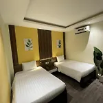 La Phan Huy Ich Hotel