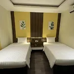 La Phan Huy Ich Hotel