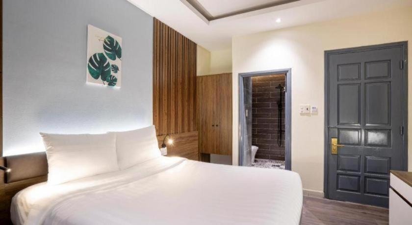 La Phan Huy Ich Hotel 3*