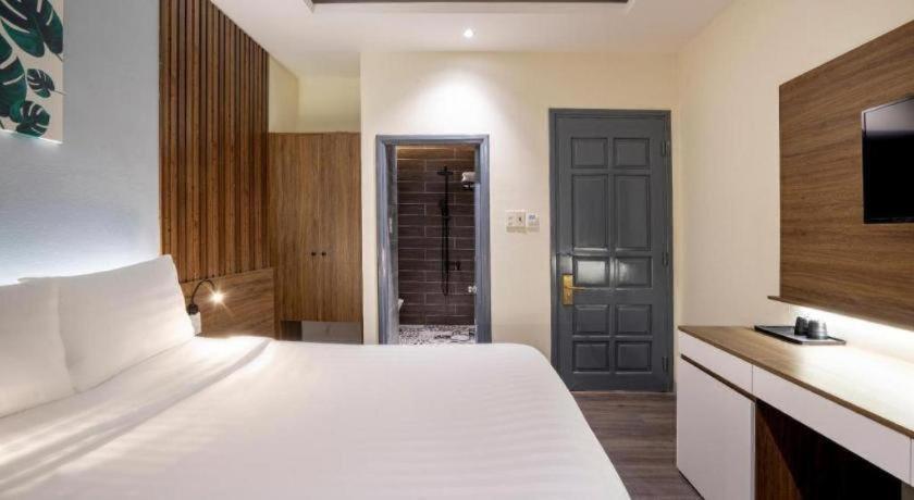La Phan Huy Ich 3* Ho Chi Minh City