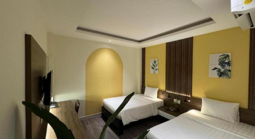Hotel La Phan Huy Ich
